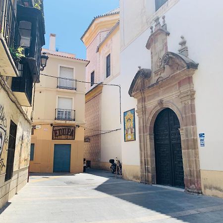 Homely Málaga Parras con terraza Esterno foto